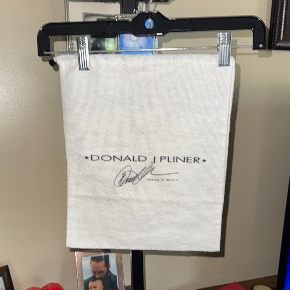 Donald J Pliner 11” x 13” Dust Bag